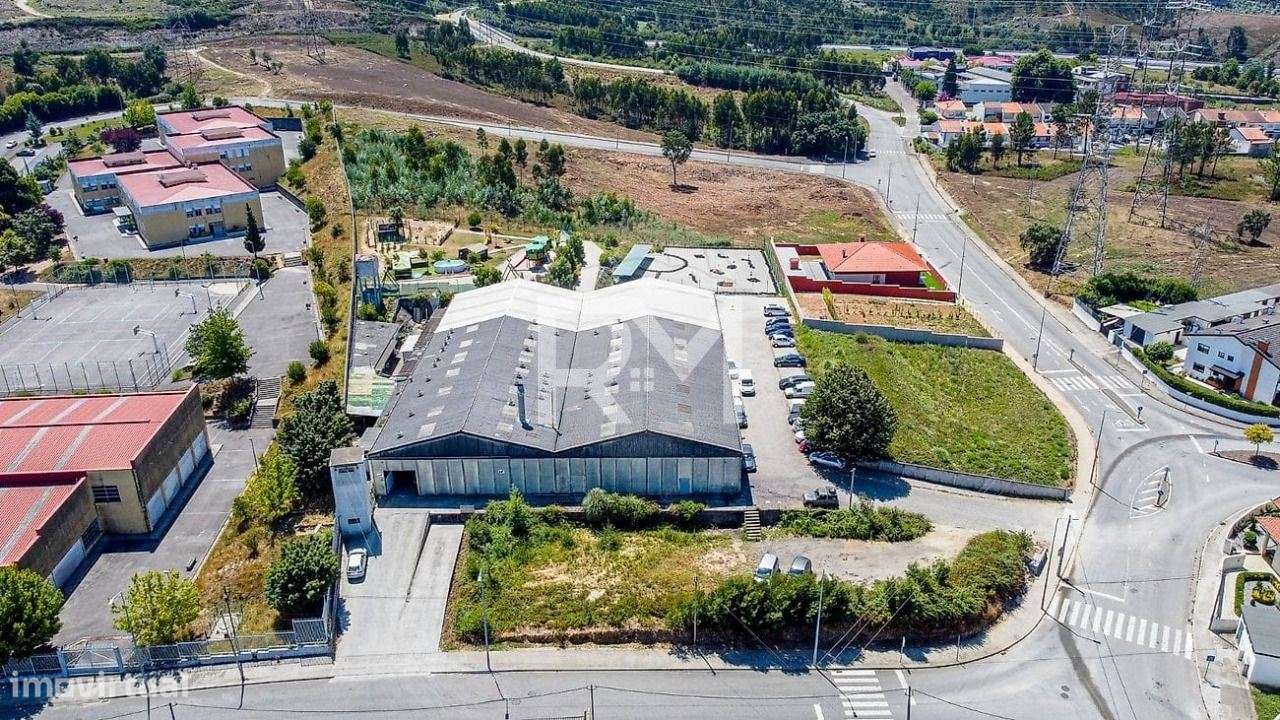 ARMAZEM INDUSTRIAL E COMERCIAL | ALFENA, VALONGO - Grande imagem: 4/6