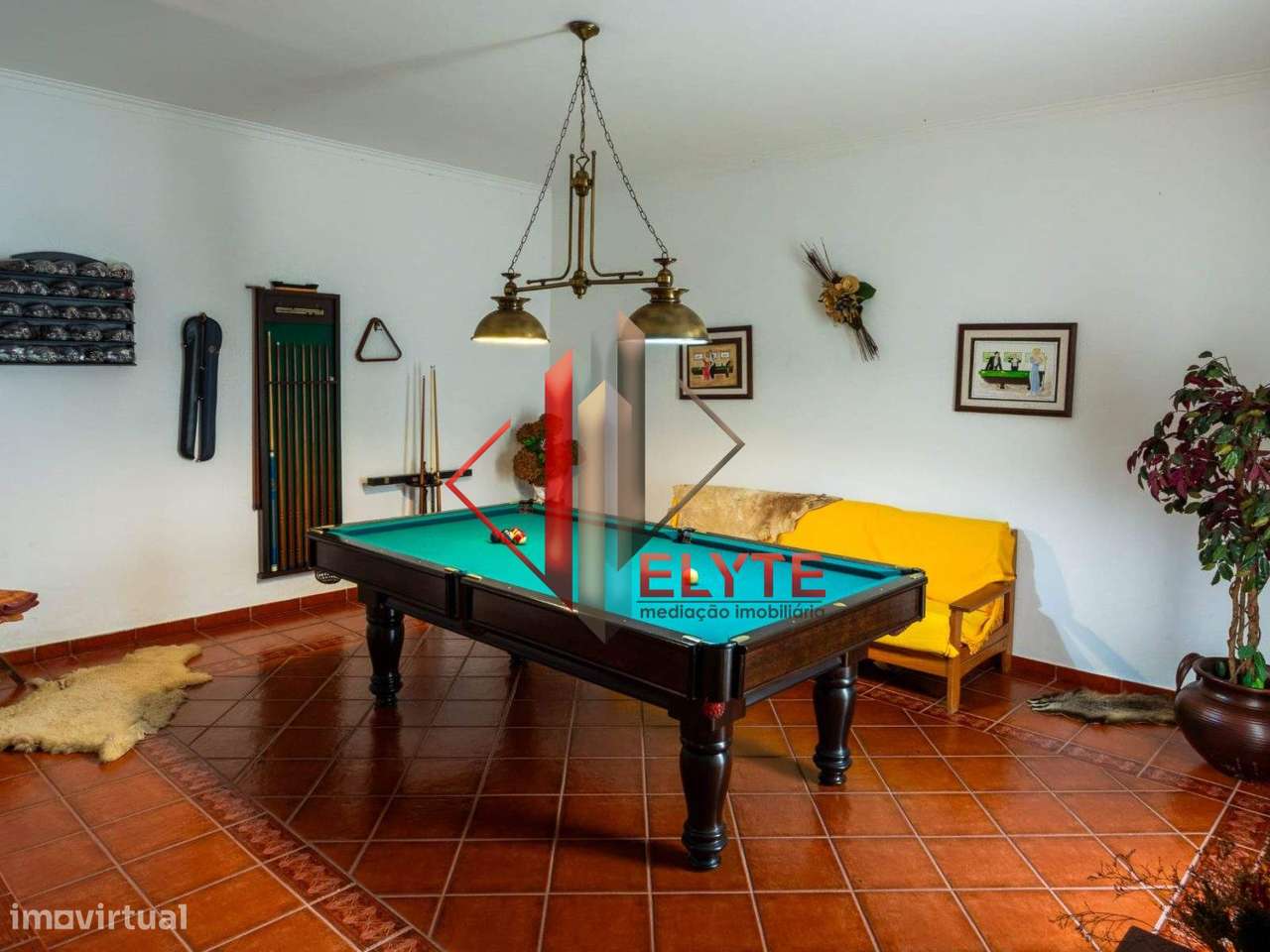 Moradia T7 no centro de Samora Correia-15