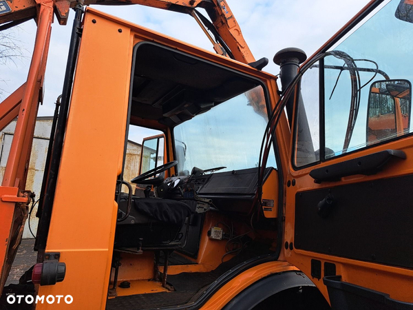 Mercedes-Benz UNIMOG U 1600 427.105 4X4 - 35