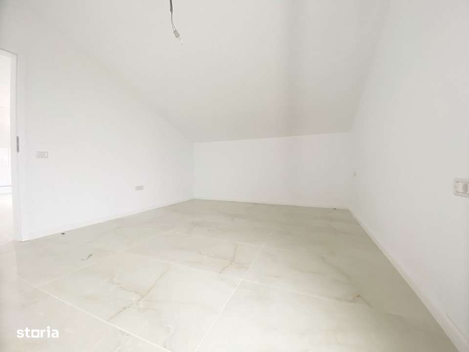 Apartament semidecomandat 2 camere, 56mp utili, etaj 3/3, zona Mosnita - Imagine principală: 5/10