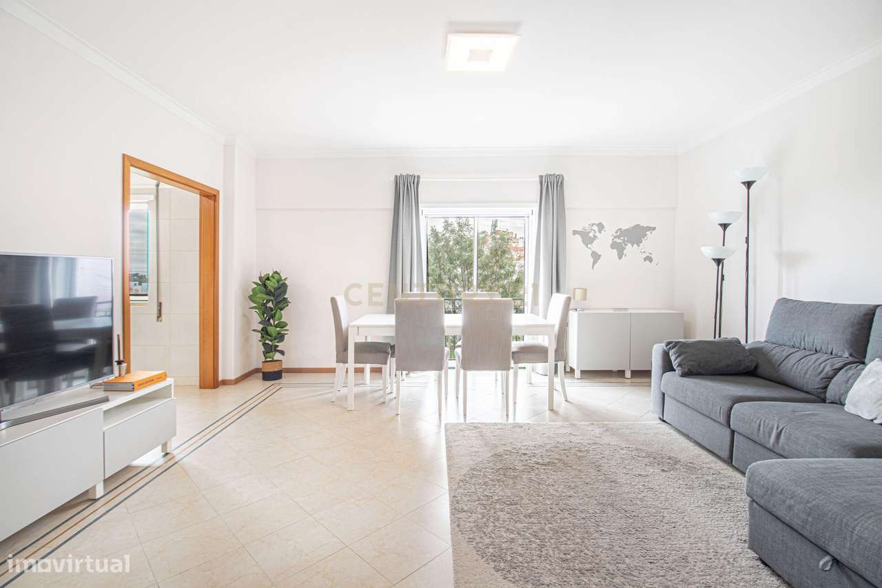 Apartamento T3 em Corroios - Mobilado e com Garagem - Grande imagem: 4/27