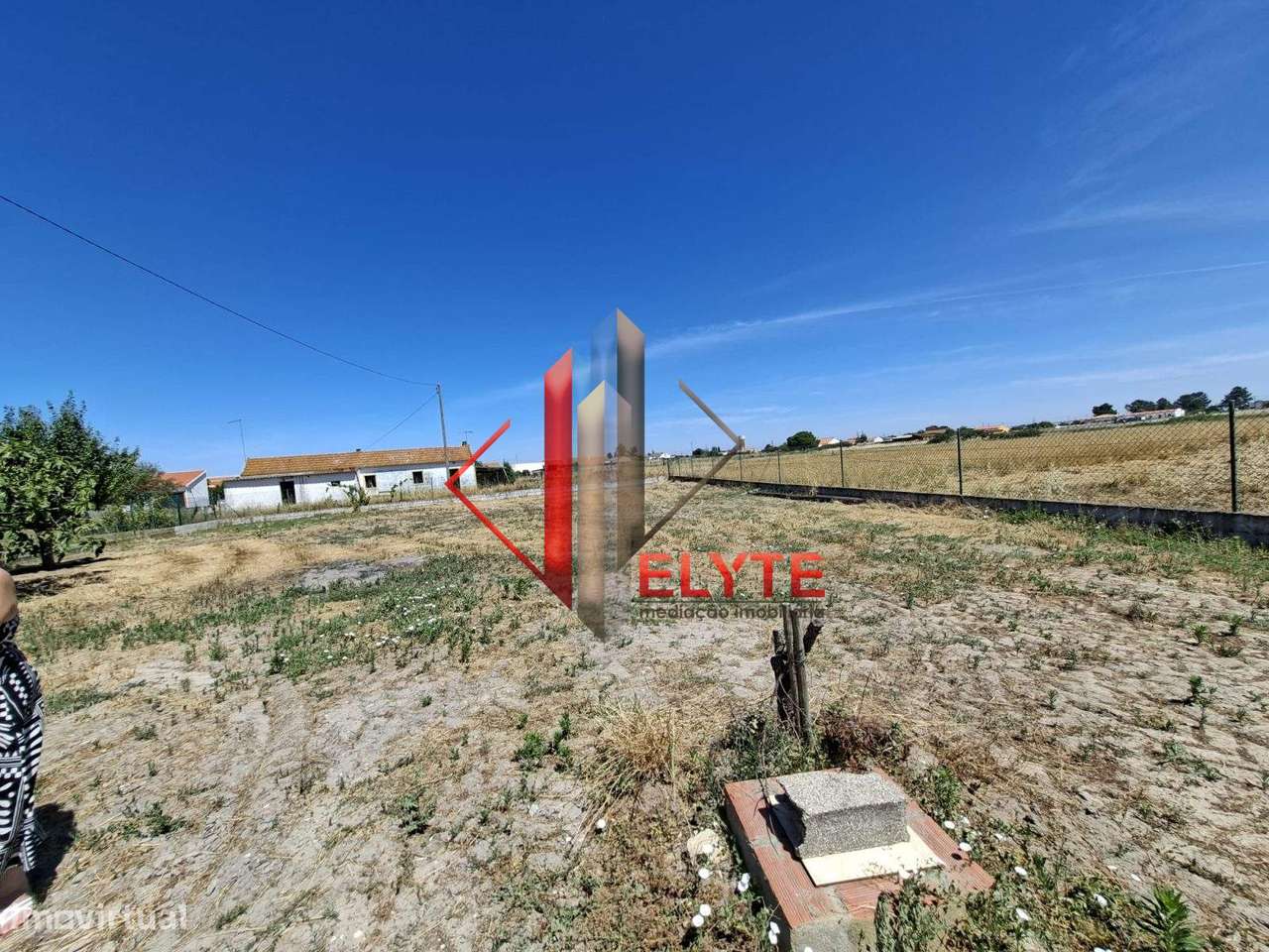 Moradia em Foros de Salvaterra.-26