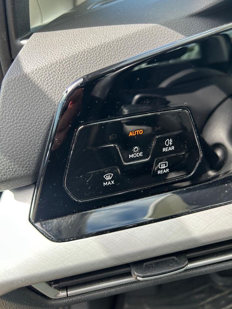 Volkswagen Golf - foto 14