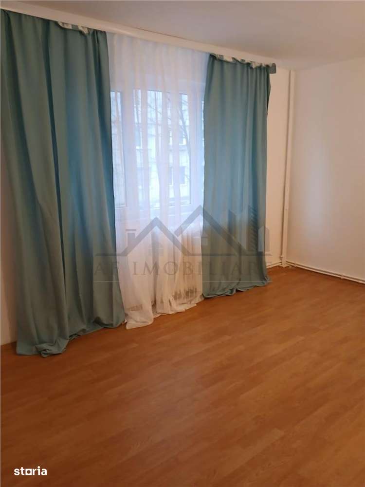 Apartament 3 camere Tatarasi - Imagine principală: 5/10