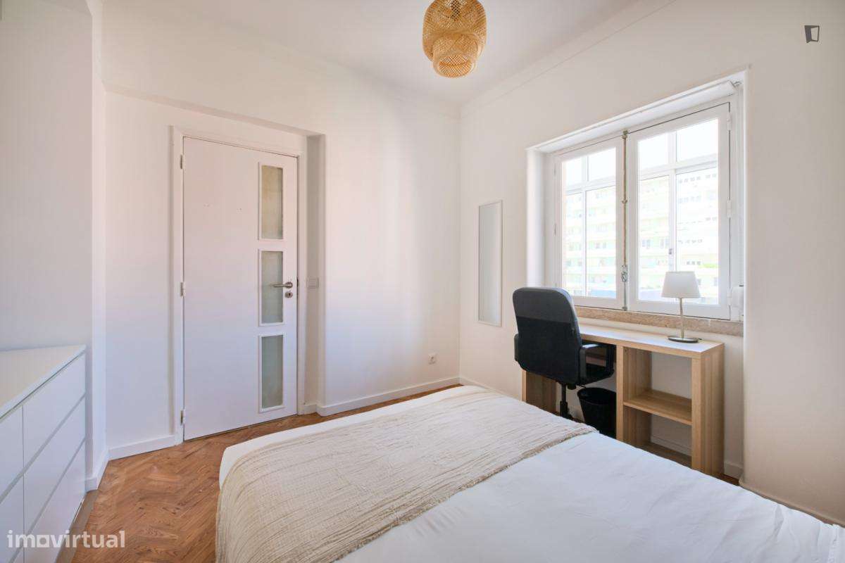 Quarto - localizado em Alvalade Lisbon - Grande imagem: 4/25