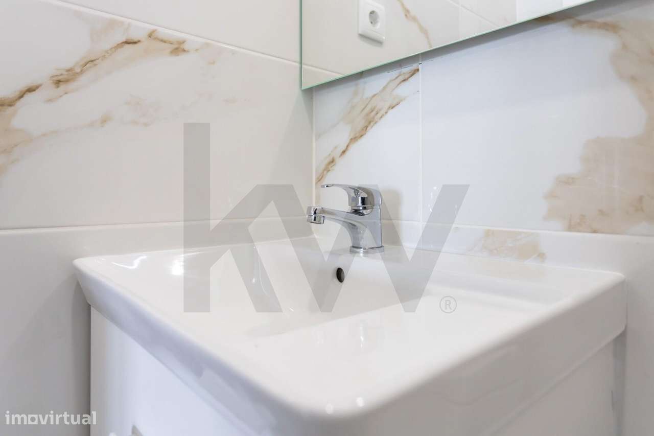 Apartamento T3, Amora, Seixal-16
