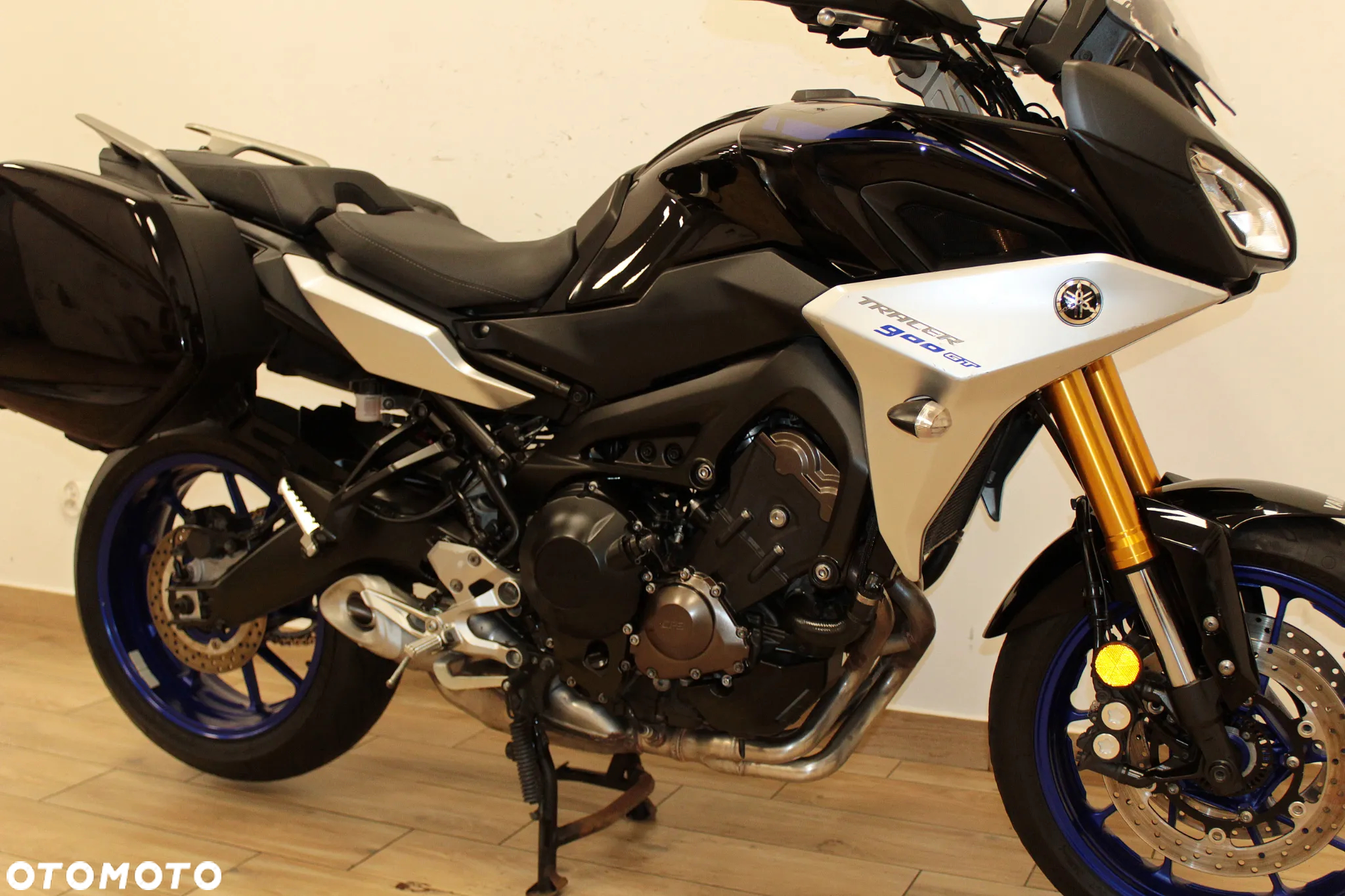 Yamaha MT - 5