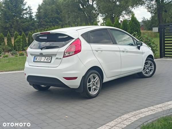 Ford Fiesta - 18