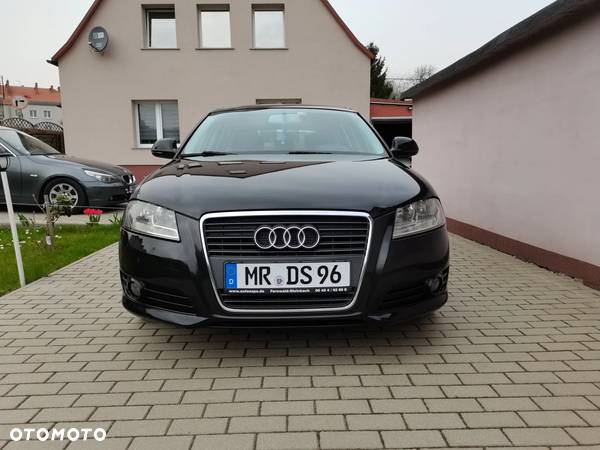 Audi A3 1.4 TFSI Sportback Ambiente - 3