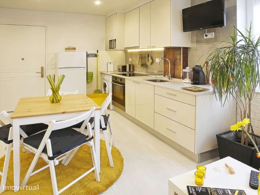 T0 equipado c/despesas incluidas na Amadora-Centro - Grande imagem: 2/12