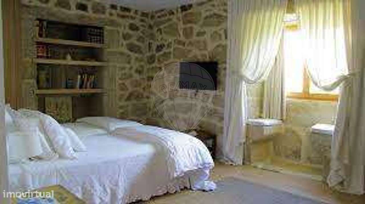 Solar T8 para venda - Grande imagem: 3/33