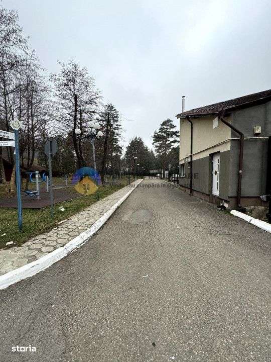 Teren Piatra Neamt - zona strand ideal pentru Hotel - Imagine principală: 3/16