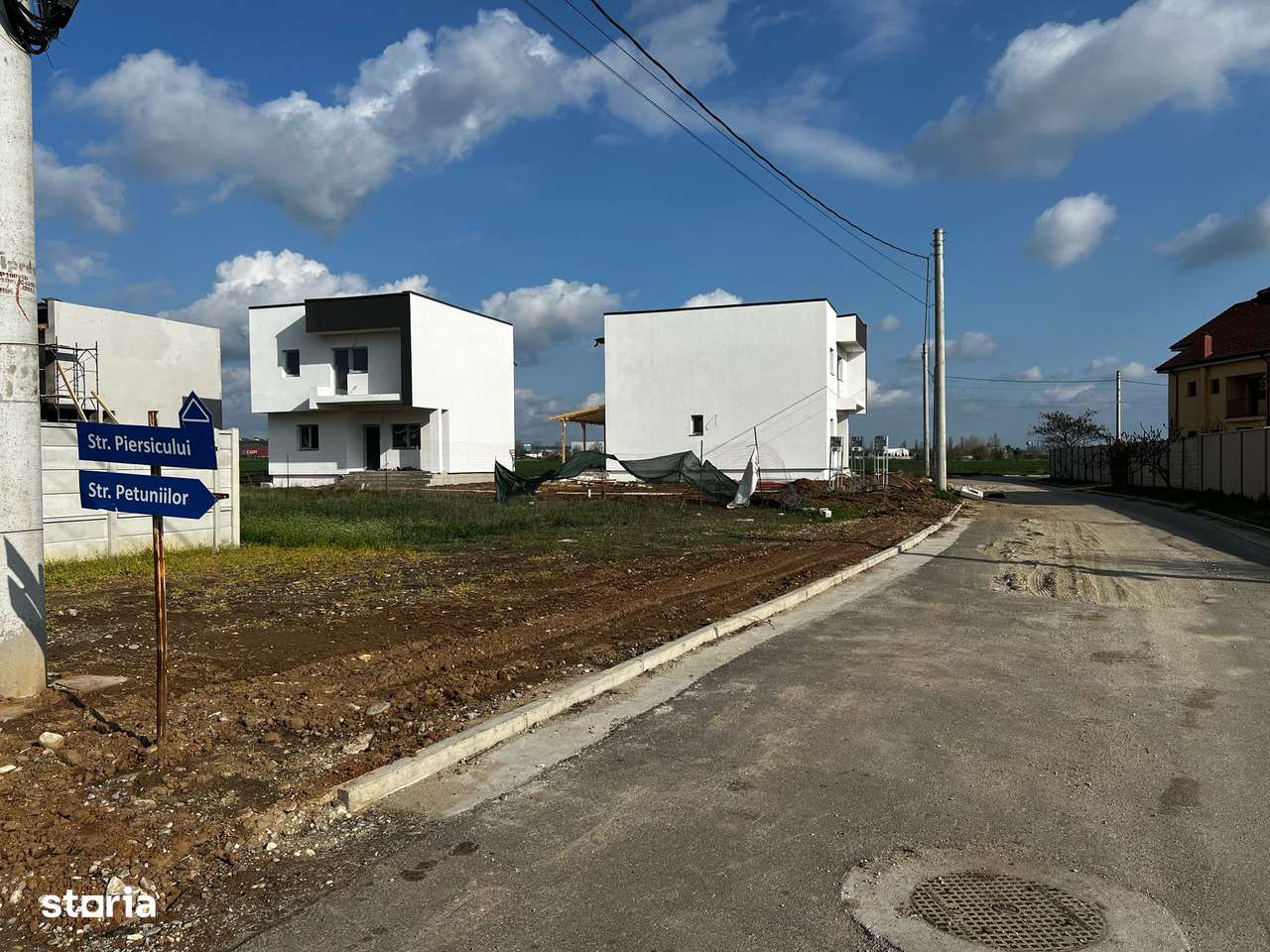 Teren intravilan zona Ford,cartier Casa Noastra,Al.III Stejarului.-1
