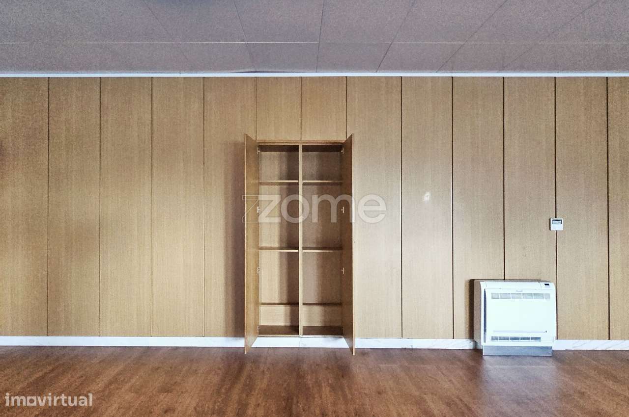 Escritório com 173m2 em Alfragide - Grande imagem: 4/17