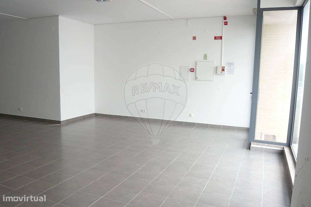 Loja  para arrendamento - Grande imagem: 3/10