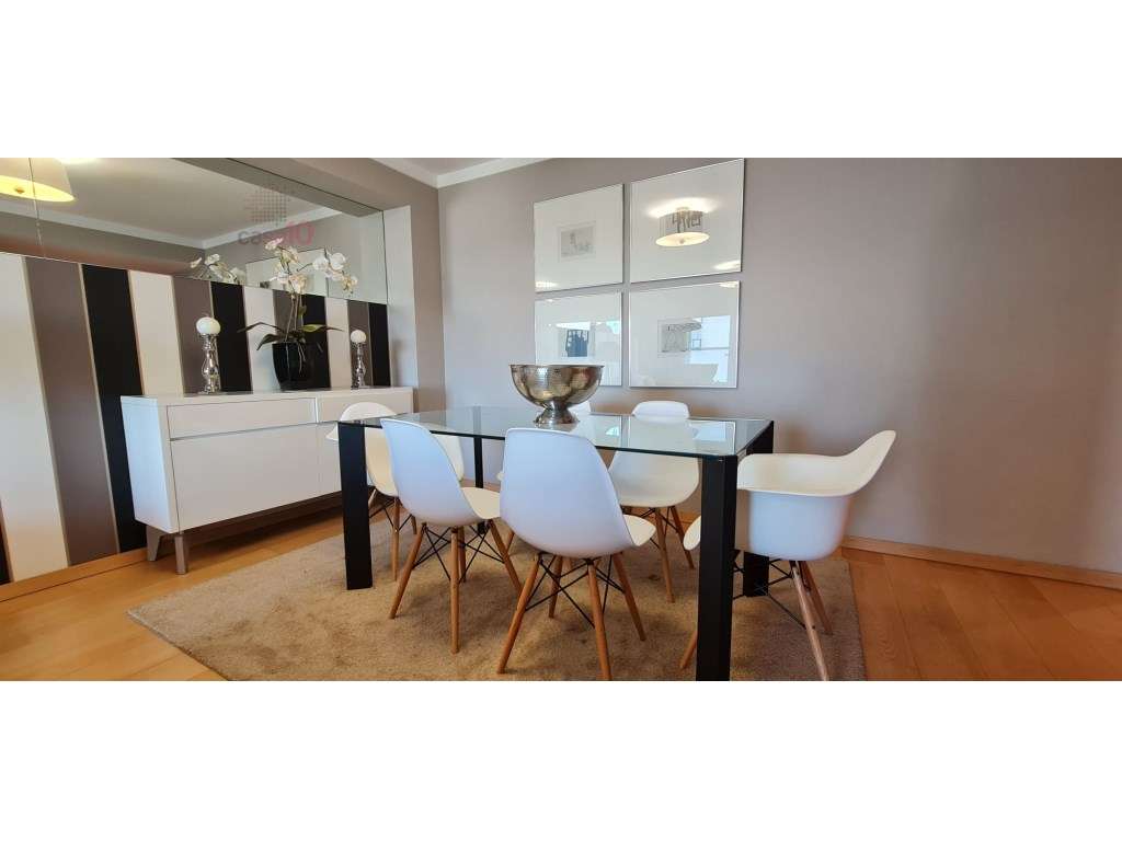 Arrenda-se fabuloso T2 com vista rio no Parque das Nações - Grande imagem: 5/30