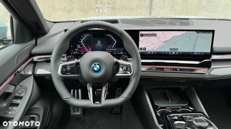 BMW Seria 5 - 17