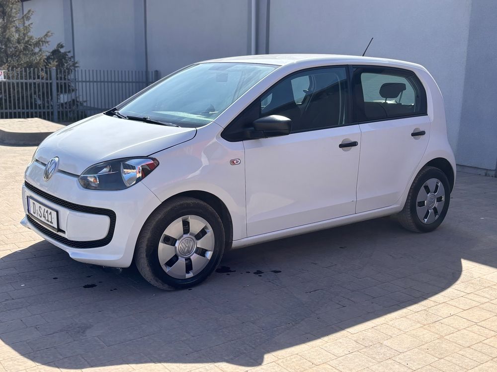 Volkswagen Up! 2015