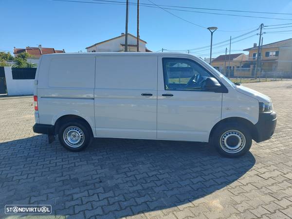 VW T5 Transporter 2.0 TDI - 3