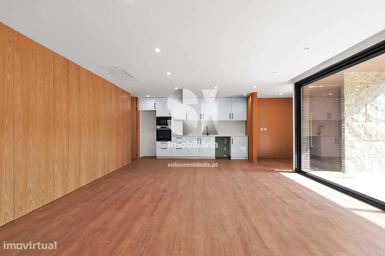 Moradia em Banda T3 - Grande imagem: 4/26