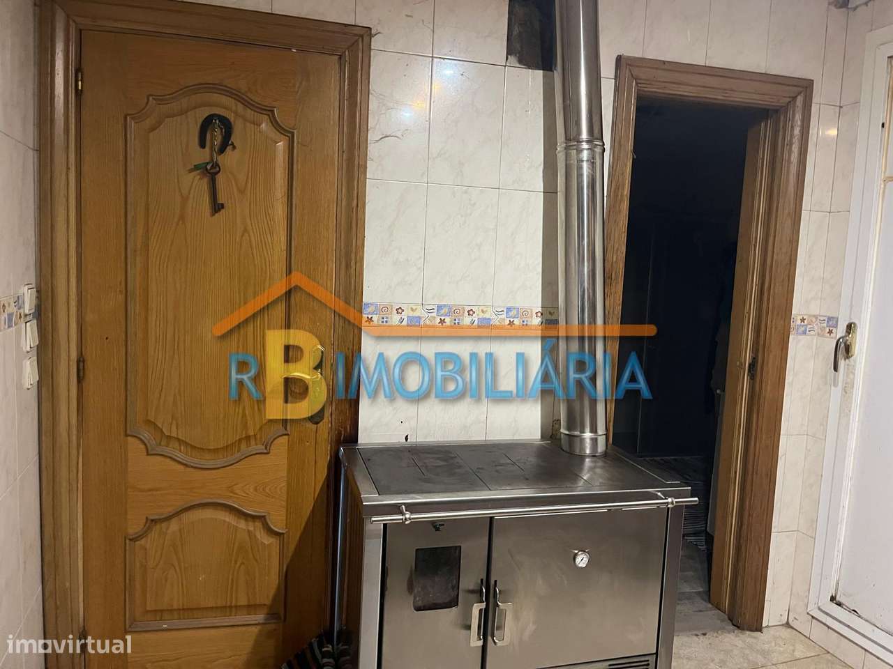 Moradia V3 em Troncos, Santa Eulália – Arouca - Grande imagem: 5/10