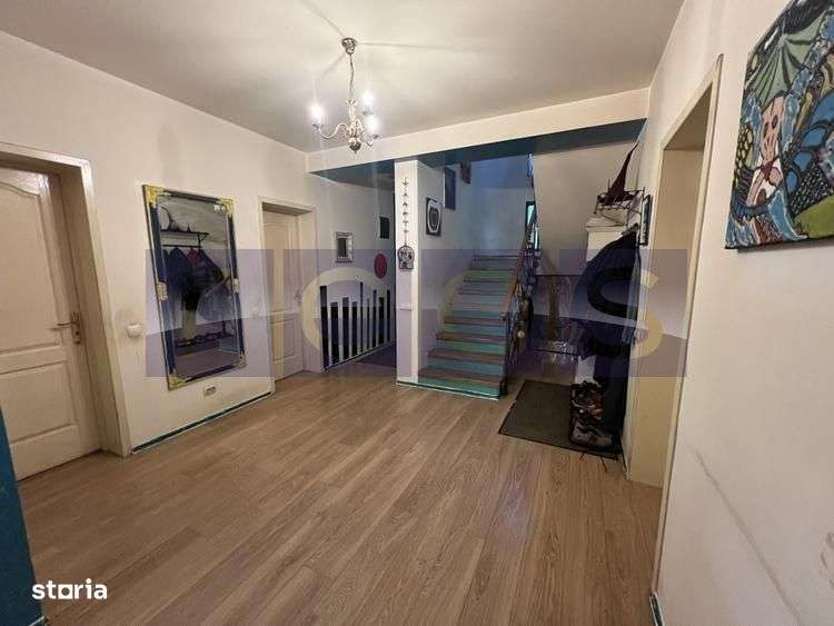 VANZARE VILA  5 camere + mansardă /Cartierul Latin – Prelungirea Ghenc - Imagine principală: 5/15