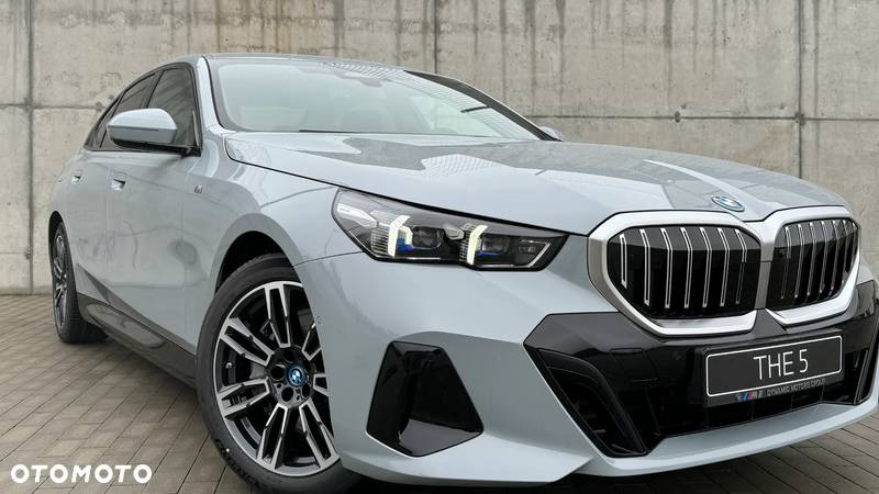 BMW Seria 5 - 11