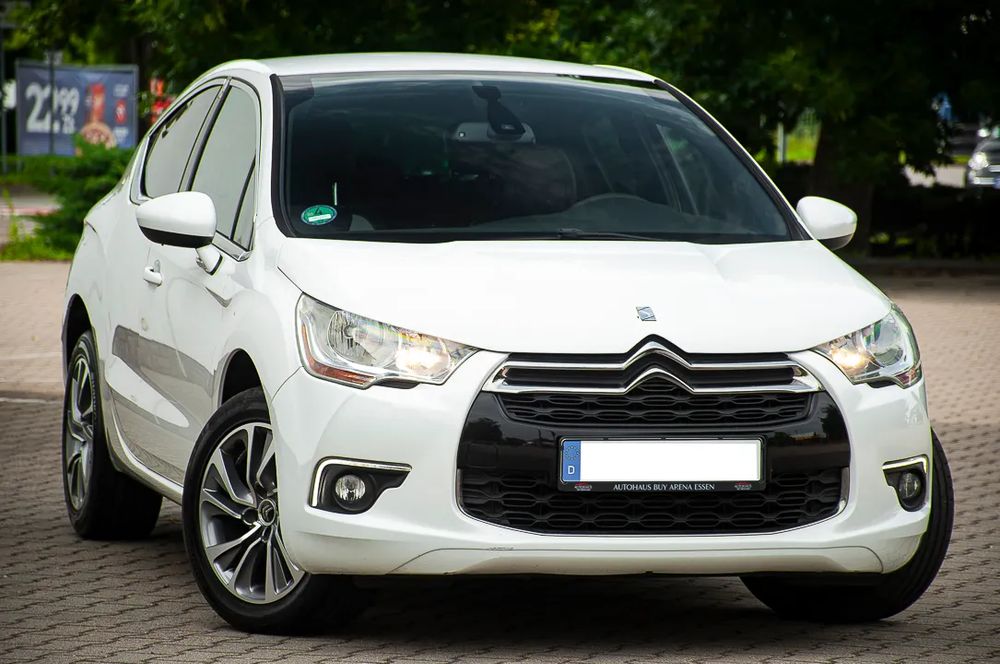 Citroën DS4 VTi 120 SoChic 2012