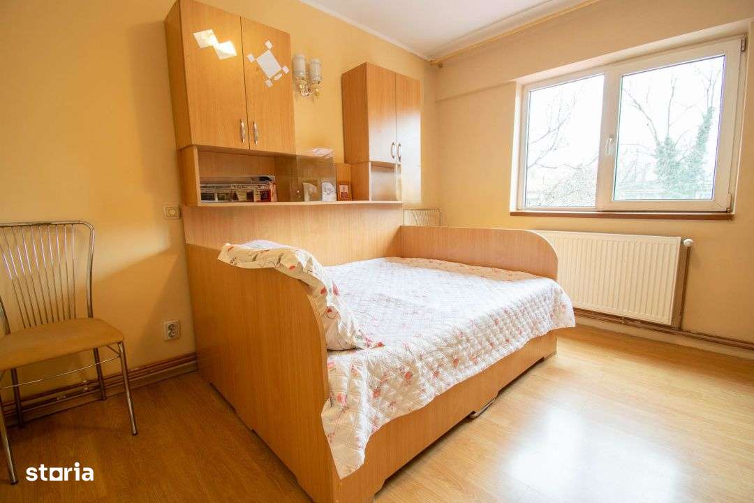 Stefanestii de Jos, 3 camere 70 mp,2 bai,centrala proprie,etaj 1/2,Com-6