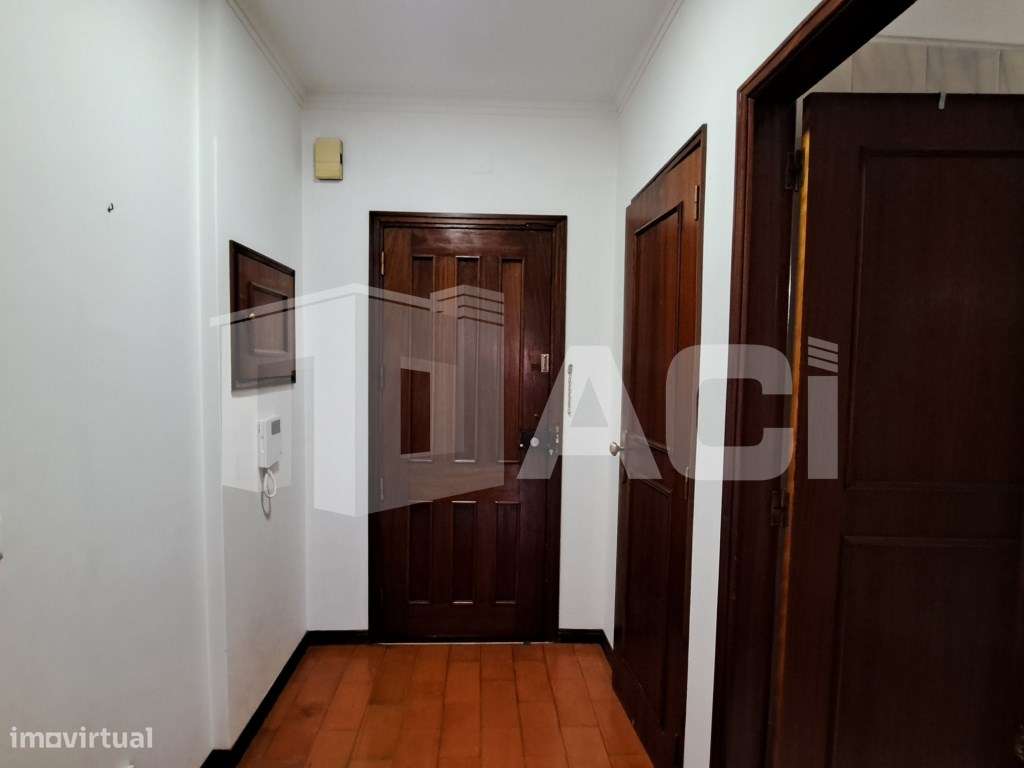 Apartamento T1 - Grande imagem: 2/10