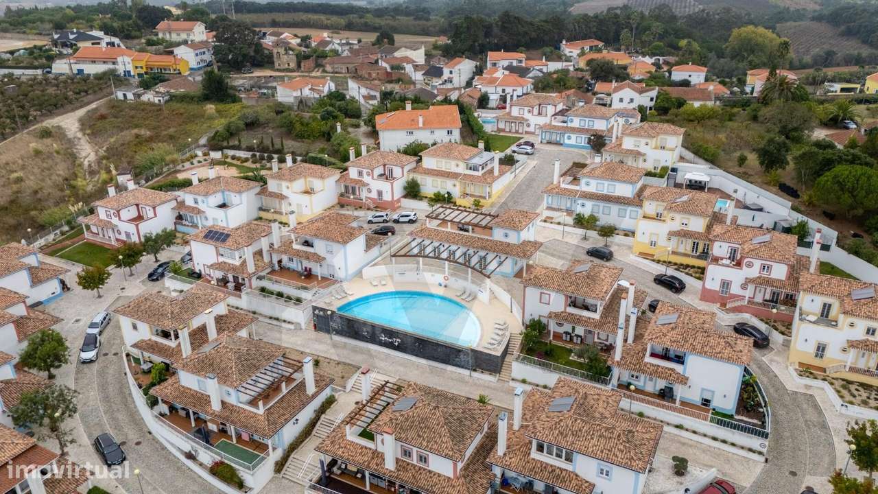 Moradia T4 Casas da Vinha Bombarral-33