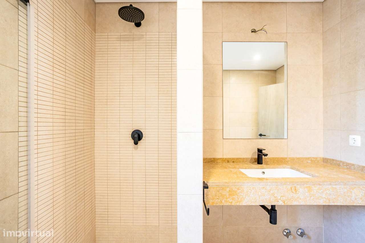 Moradia de Luxo em Condomínio Exclusivo com Piscinas no Carvoeiro-39