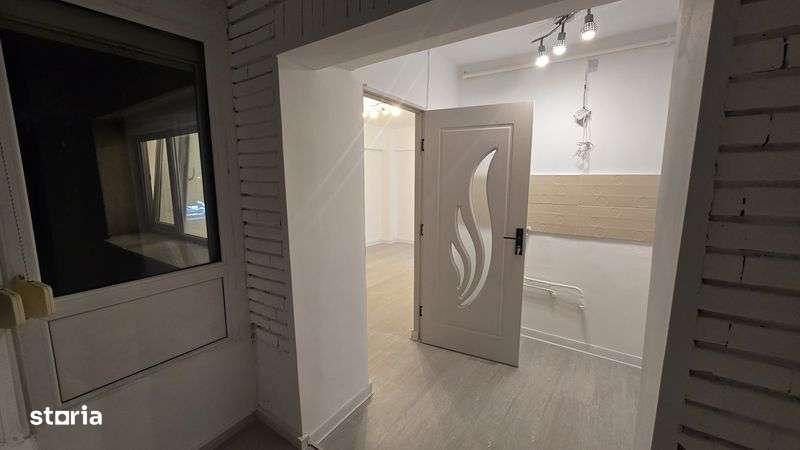 Vand ap.1 camera, etaj 2-zona Aradului - Imagine principală: 5/8