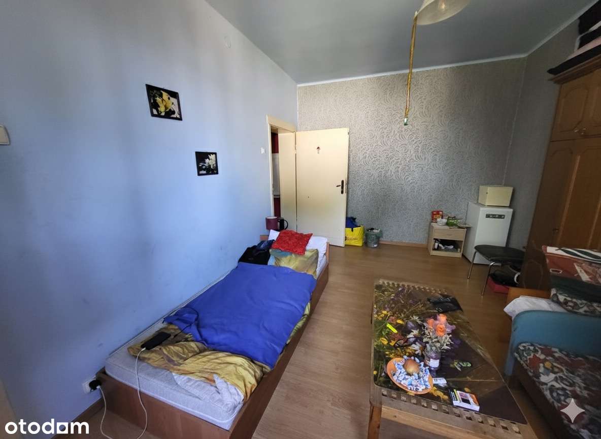 Dwupokojowe mieszkanie w centrum-1