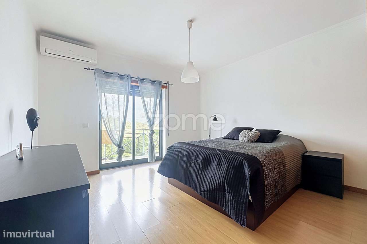 Apartamento T2 com Parqueamento - Brasfemes