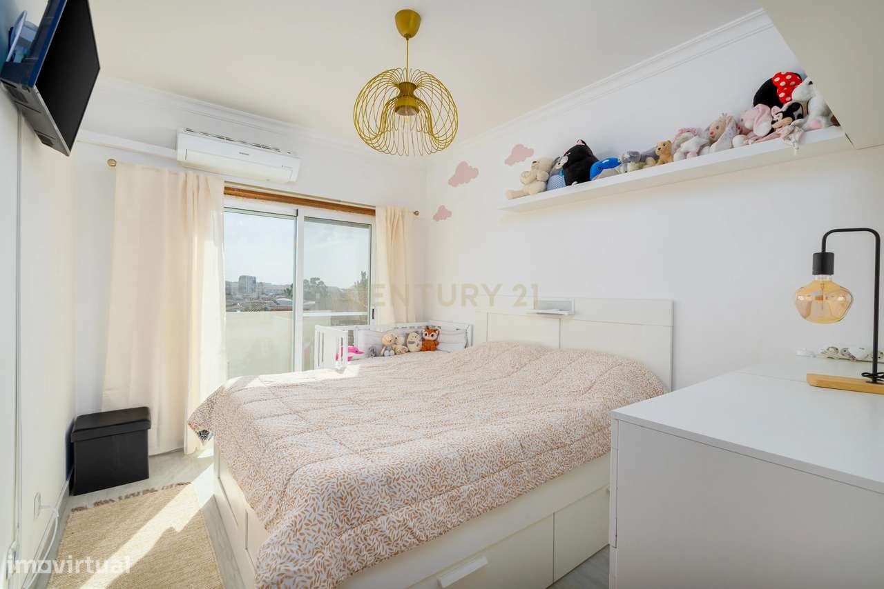 Apartamento T2 no Montenegro - Faro - Grande imagem: 5/13