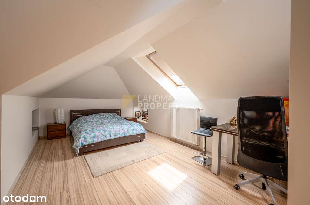 Piękny rodzinny dom w samym sercu Choroszczy-11