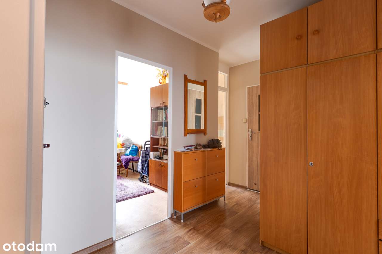 Wolne do objęcia od zaraz. Balkon. Układ nieprzejściowy. - Pełny obrazek: 4/13