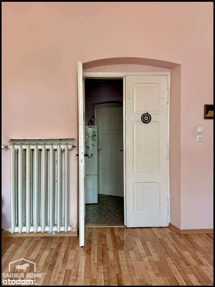 M3 Przy Uniwersytecie Śląskim- Ul. Szpaków.-11