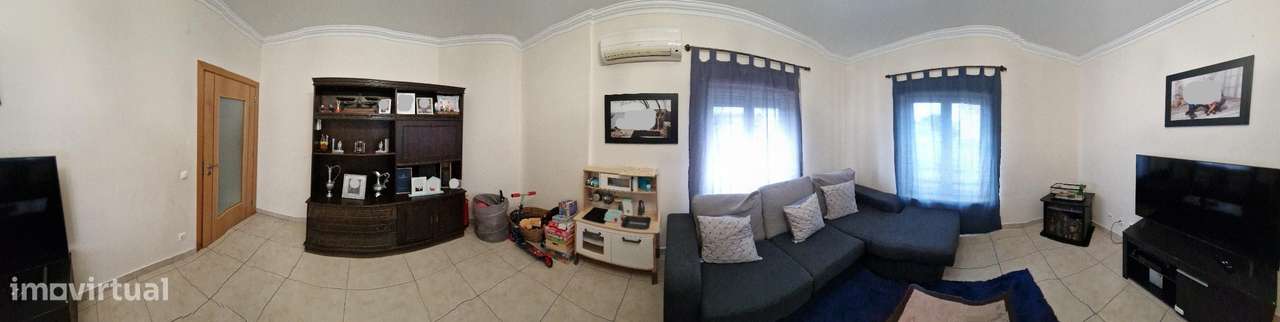 Apartamento T2 à venda na Rua Joaquim da Conceição Mota - Grande imagem: 5/19