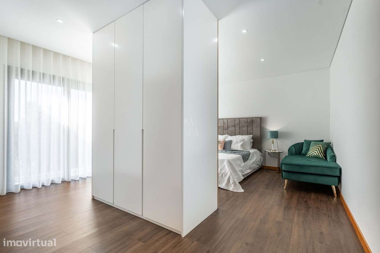 Morada individual com 4 suítes e piscina em Geraz do Minho - Póvoa de-14