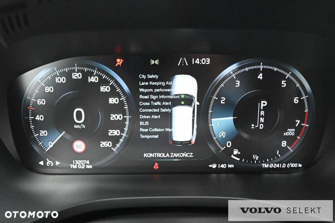 Volvo XC 60 - 21