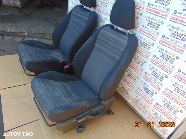 Scaune fata Toyota Yaris dupa 2014 scaune fata stanga dreapta interior yaris  dezmmembrez motor 1.0 - 5