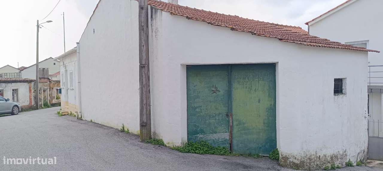 Moradia geminada T3-26