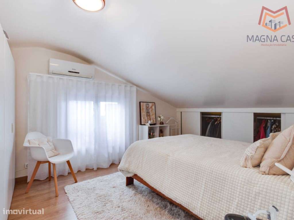 Moradia T10 com logradouro a 5 min da A5, a 7 min de carro da Nova ...-13