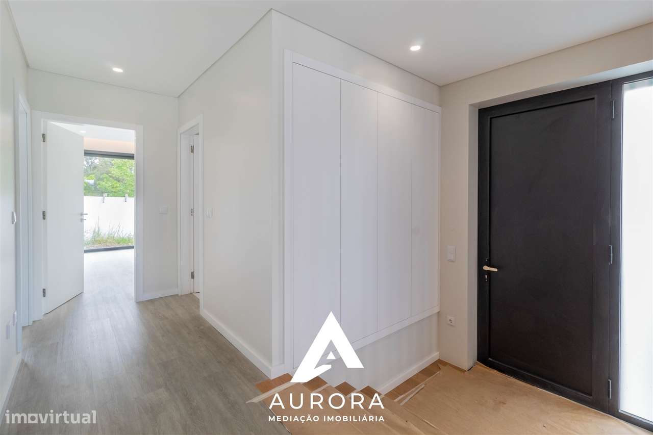 Moradia T4 Venda em Anta e Guetim,Espinho - Grande imagem: 5/38