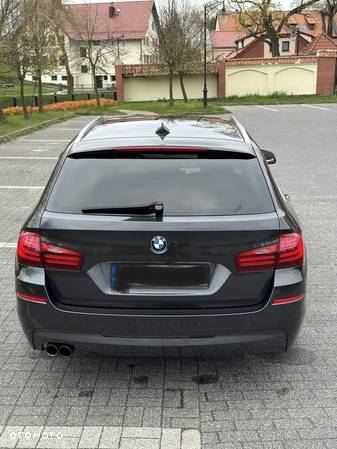 BMW Seria 5 530d Touring - 3