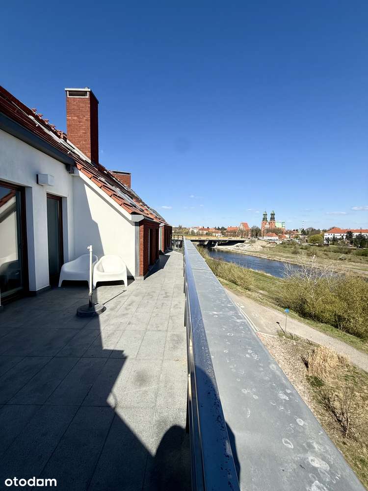 Chwaliszewo_Apartament 105 m2 widok na Katedrę oraz rzekę Wartę.