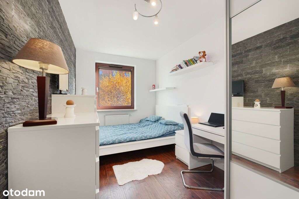 Przestronne, komfortowe mieszkanie w Łomiankach.-4