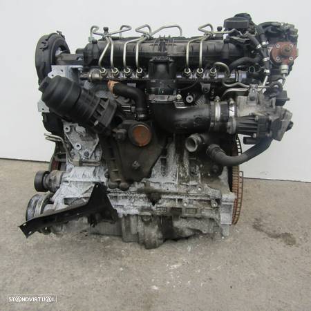 Motor Volvo XC60 2.4 Diesel D5244T17 - 2